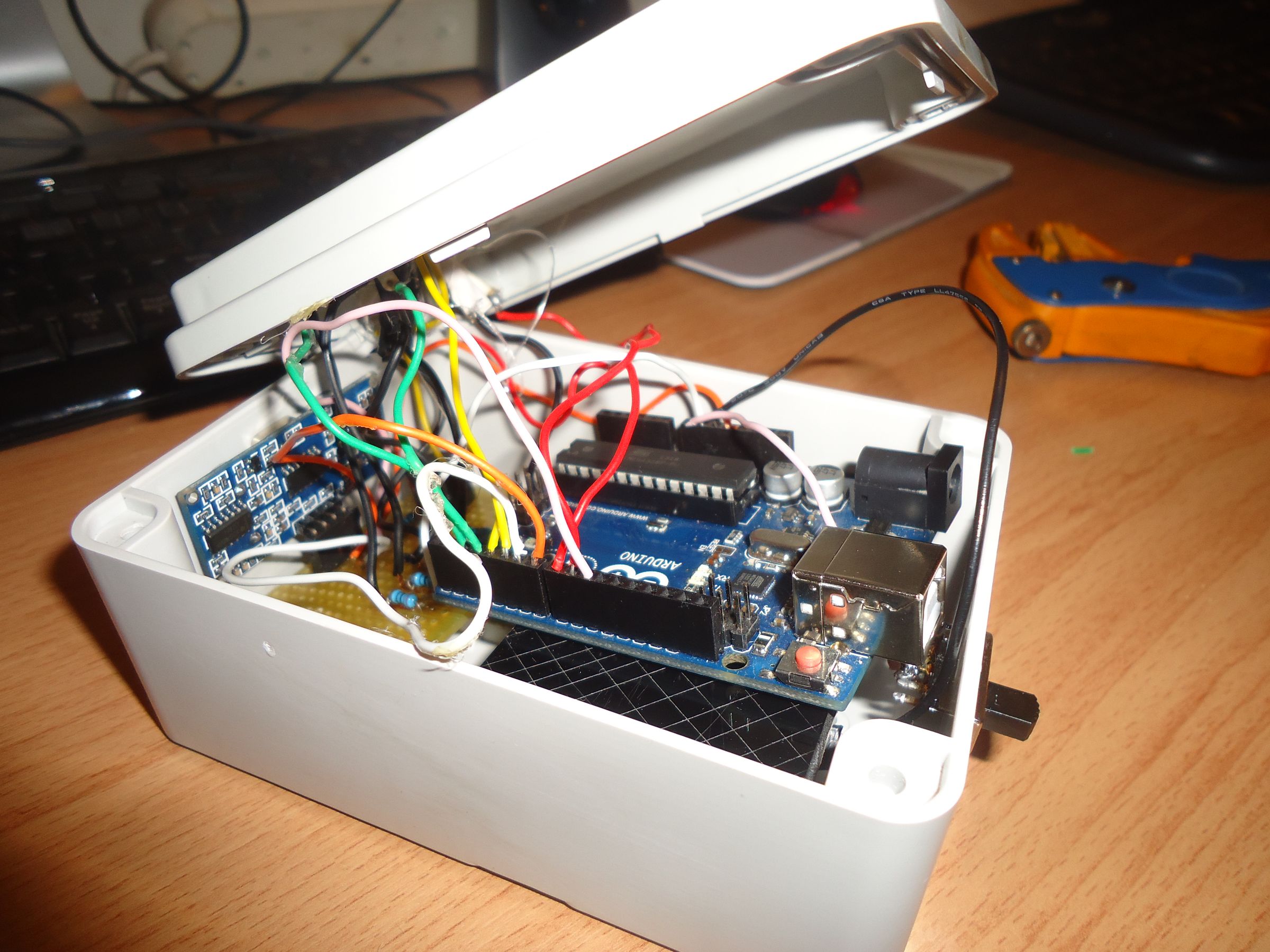 Parking Sensor With Arduino Uno