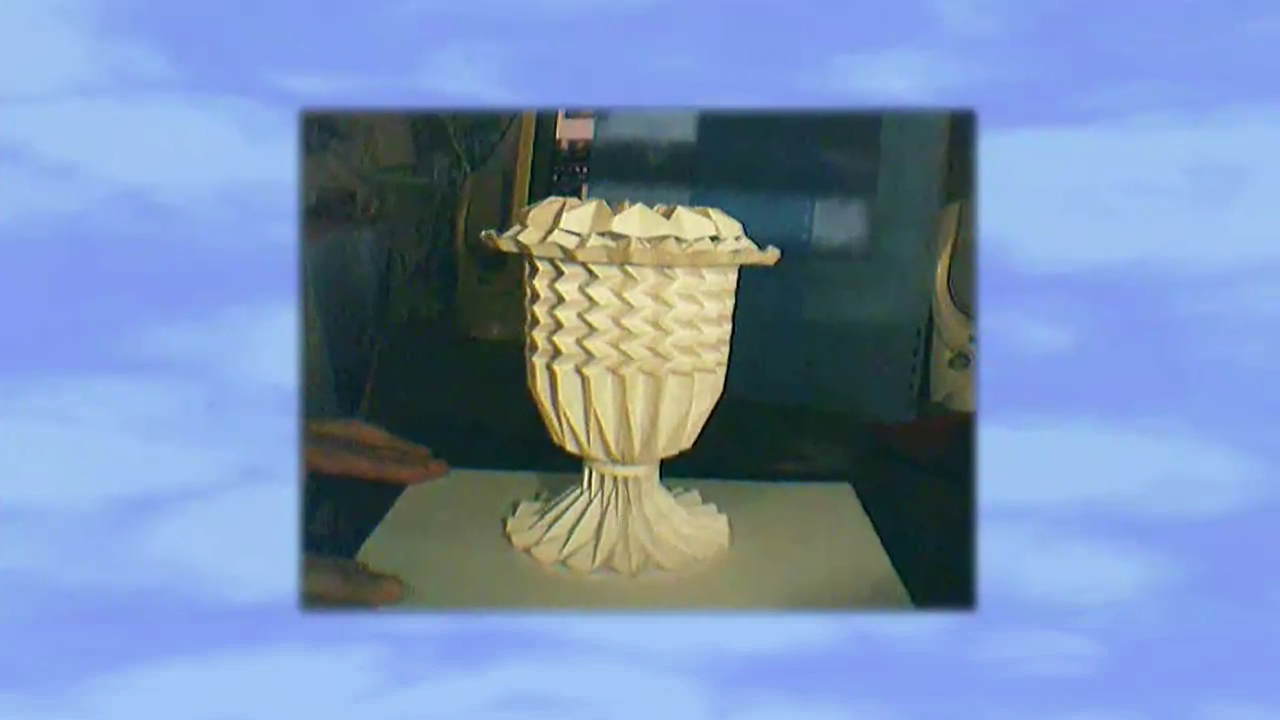 ORIGAMI CUP. HORIZONTAL AND VERTICAL FOLD / ORIGAMI COPA. DOBLEZ HORIZONTAL Y VERTICAL