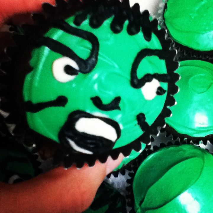 Incredible Hulk Cupcakes