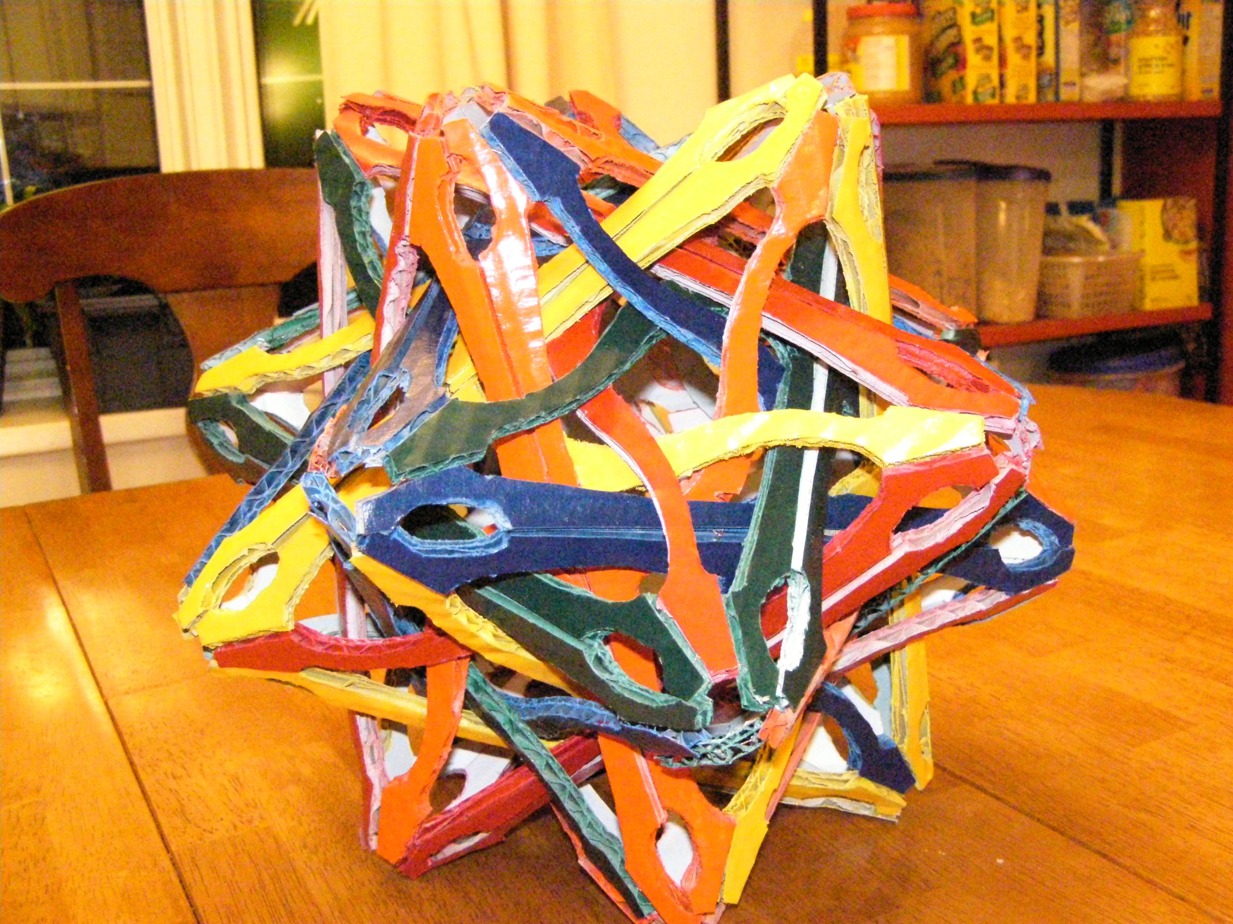 Uheska: a 3D Cardboard Stellation