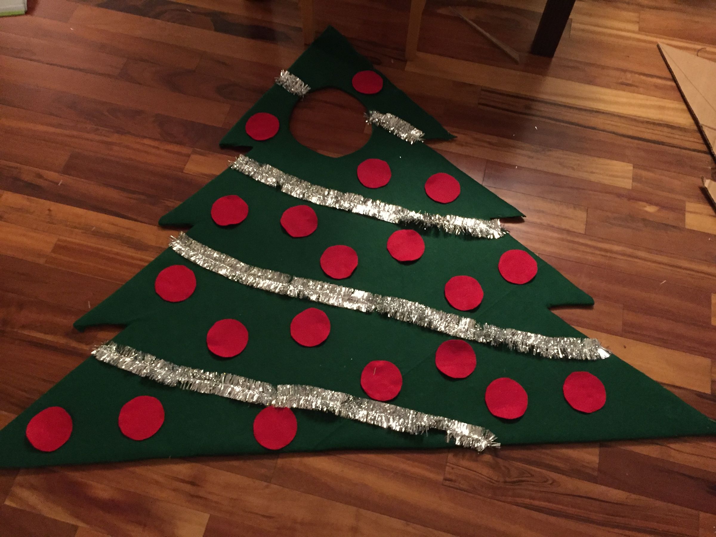 Christmas Tree Face in Hole Photo Prop / Standin 9 Steps (with