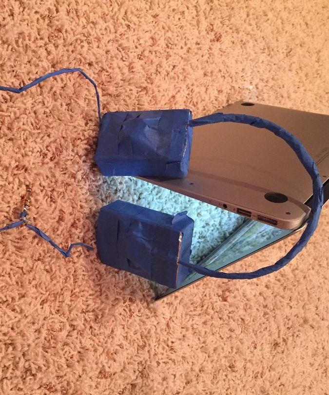 P4 Beats by Haley & Shayna (DIY Headphones)