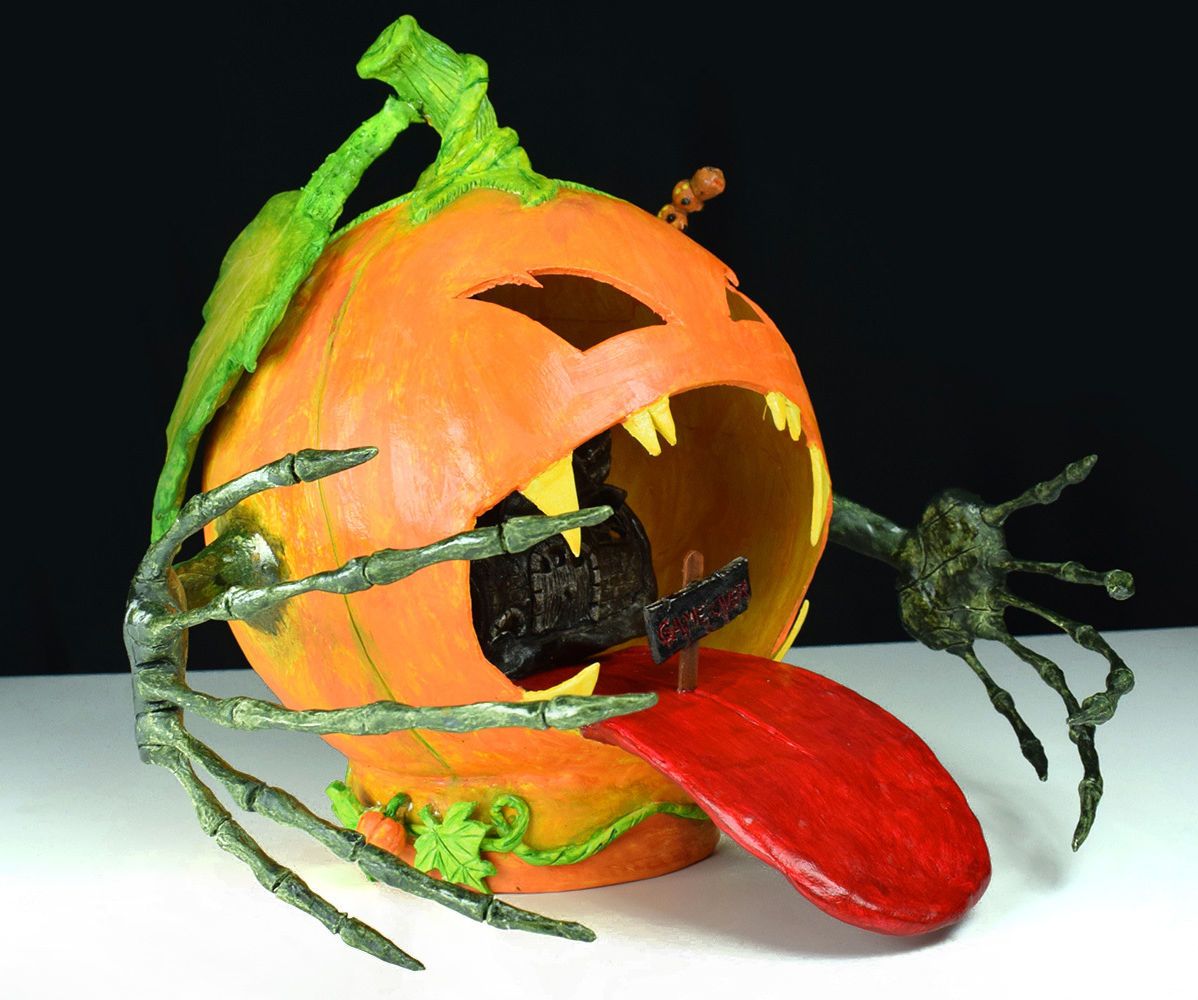 Making a Crazy Pumpkin and Witch House!!