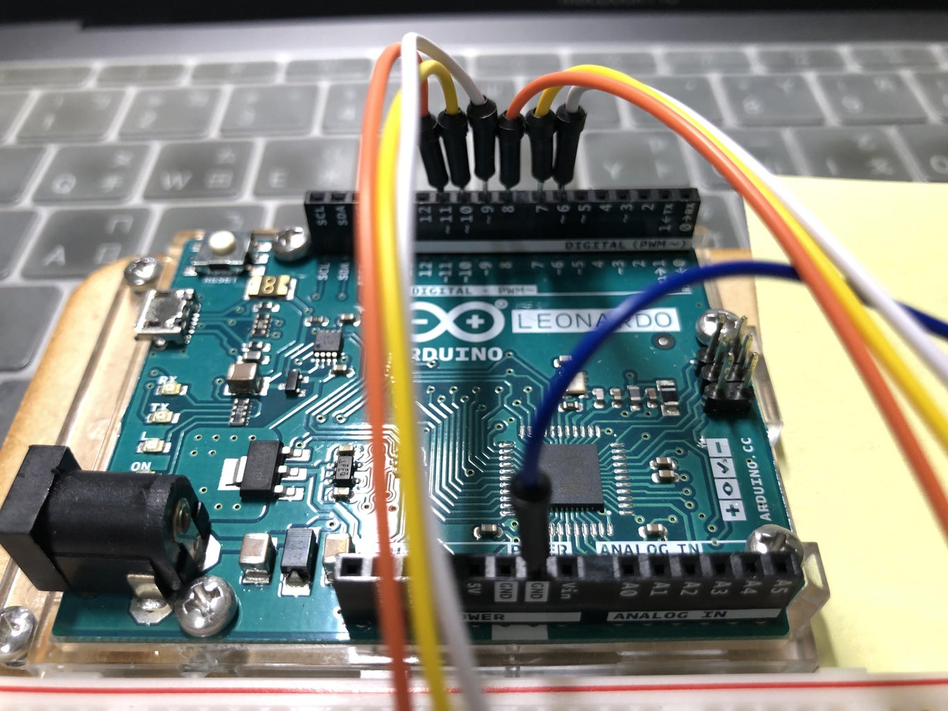 How to Make a LED Traffic Light With Arduino : 3 Steps - Instructables
