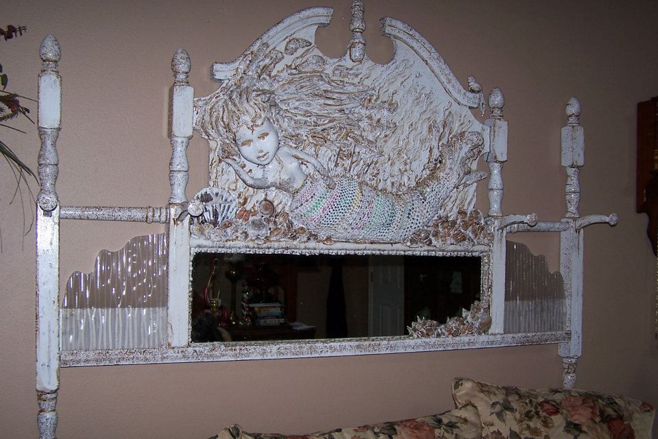 Mirror-Maid Coat Rack