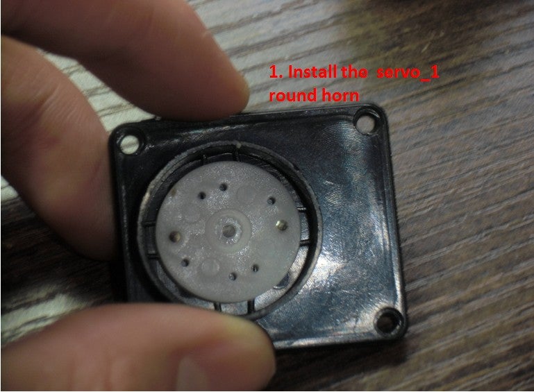 Build the Servo Rotating Platform