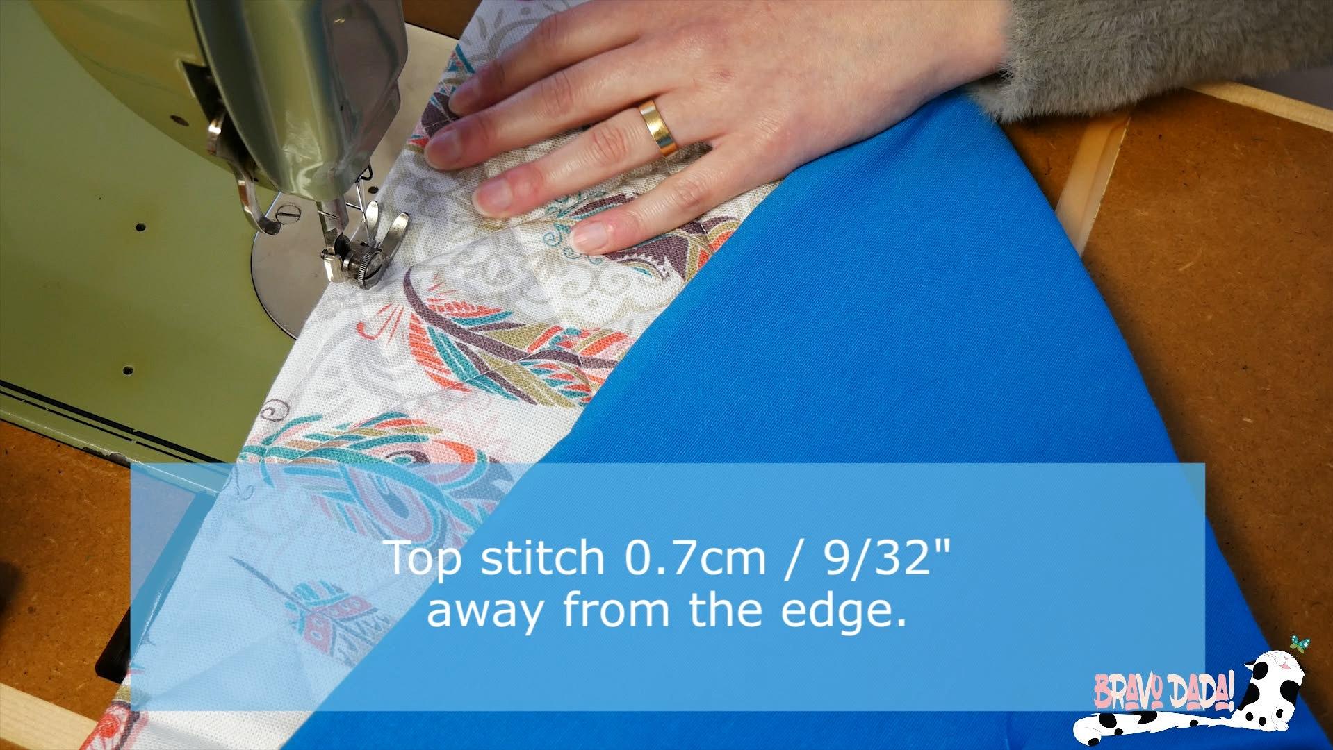 DIY How to Make a Quilted Sewing Machine Mat With Pockets and Thread