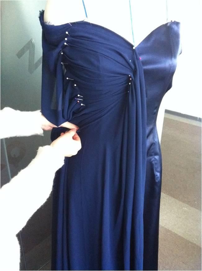 strapless open back dress ZAPAKA Women Dark Green Prom Dress With Appliques Mermaid Off The Shoulder Evening Dress With Slit, Dark Green / US20W