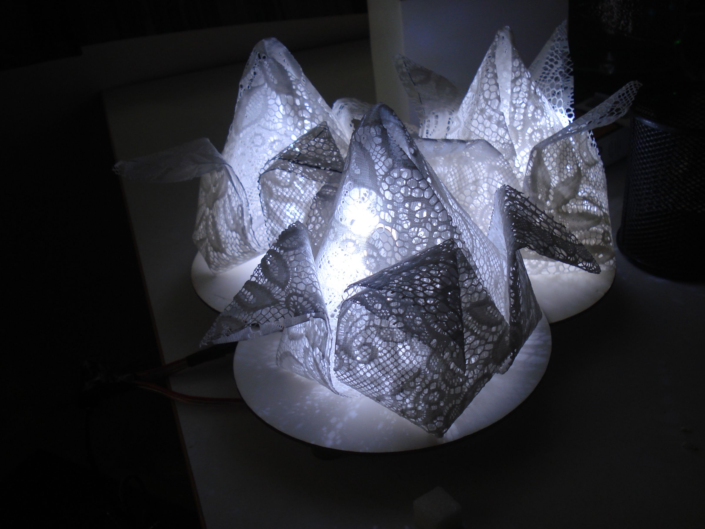 Lace Lighting Inspired by Origami Tulip