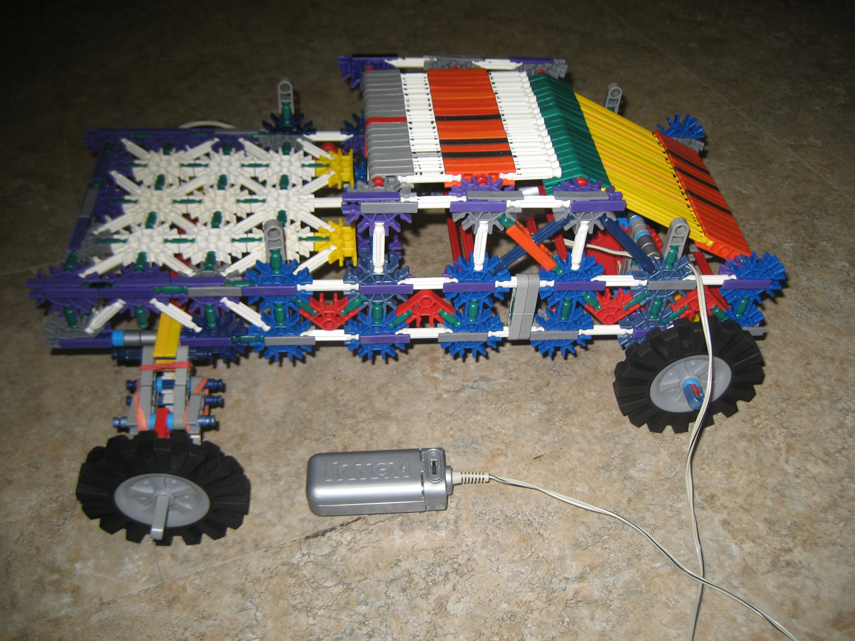 Knex Humvee