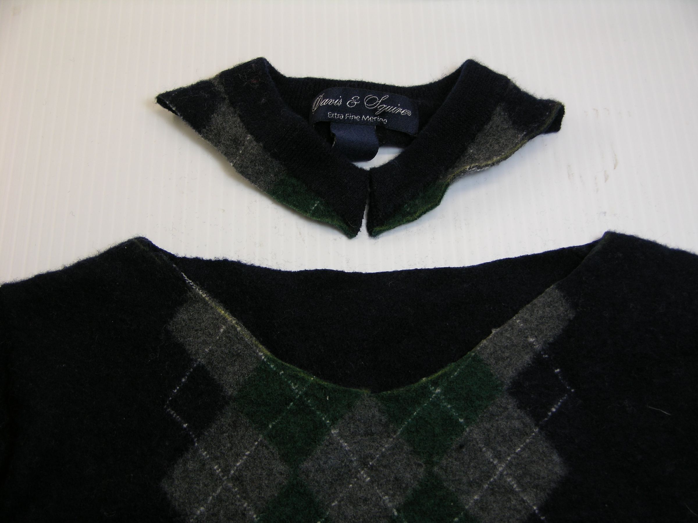 Reinvented Children Elf Sweater Coat 6 Steps Instructables