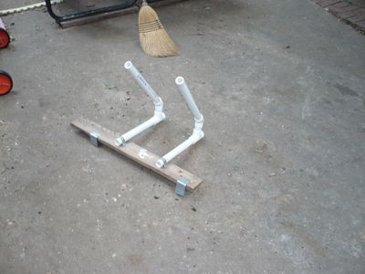 Twig Holder Roundtoit