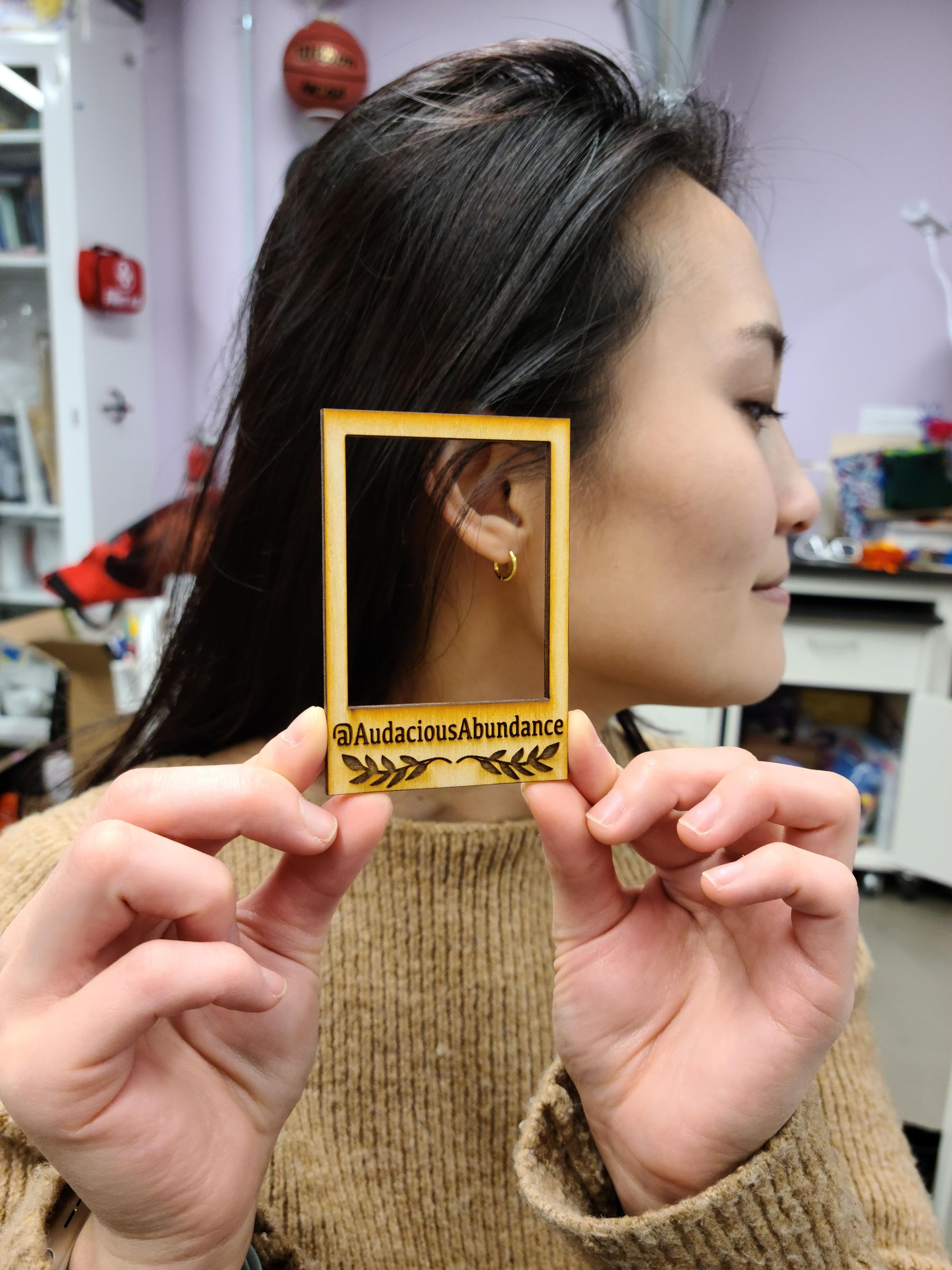 Picture This! Make a Custom Frame to Take Photos With 4 Steps Instructables