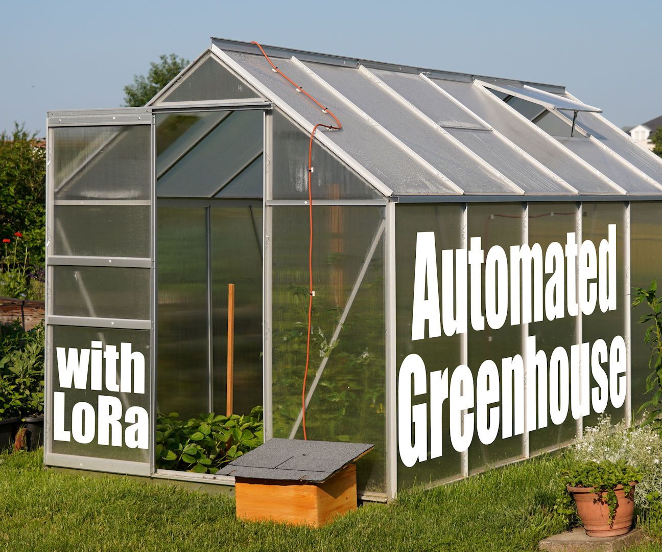 Automating a Greenhouse With LoRa! (Part 1) || Sensors (Temperature,  Humidity, Soil Moisture)