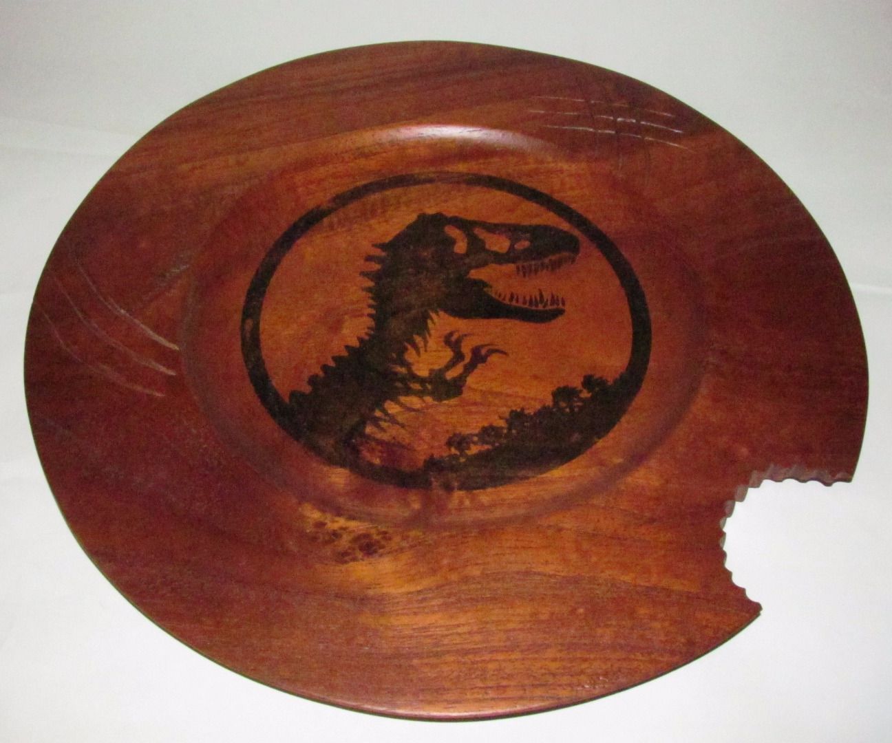 Jurassic World Timber Platter