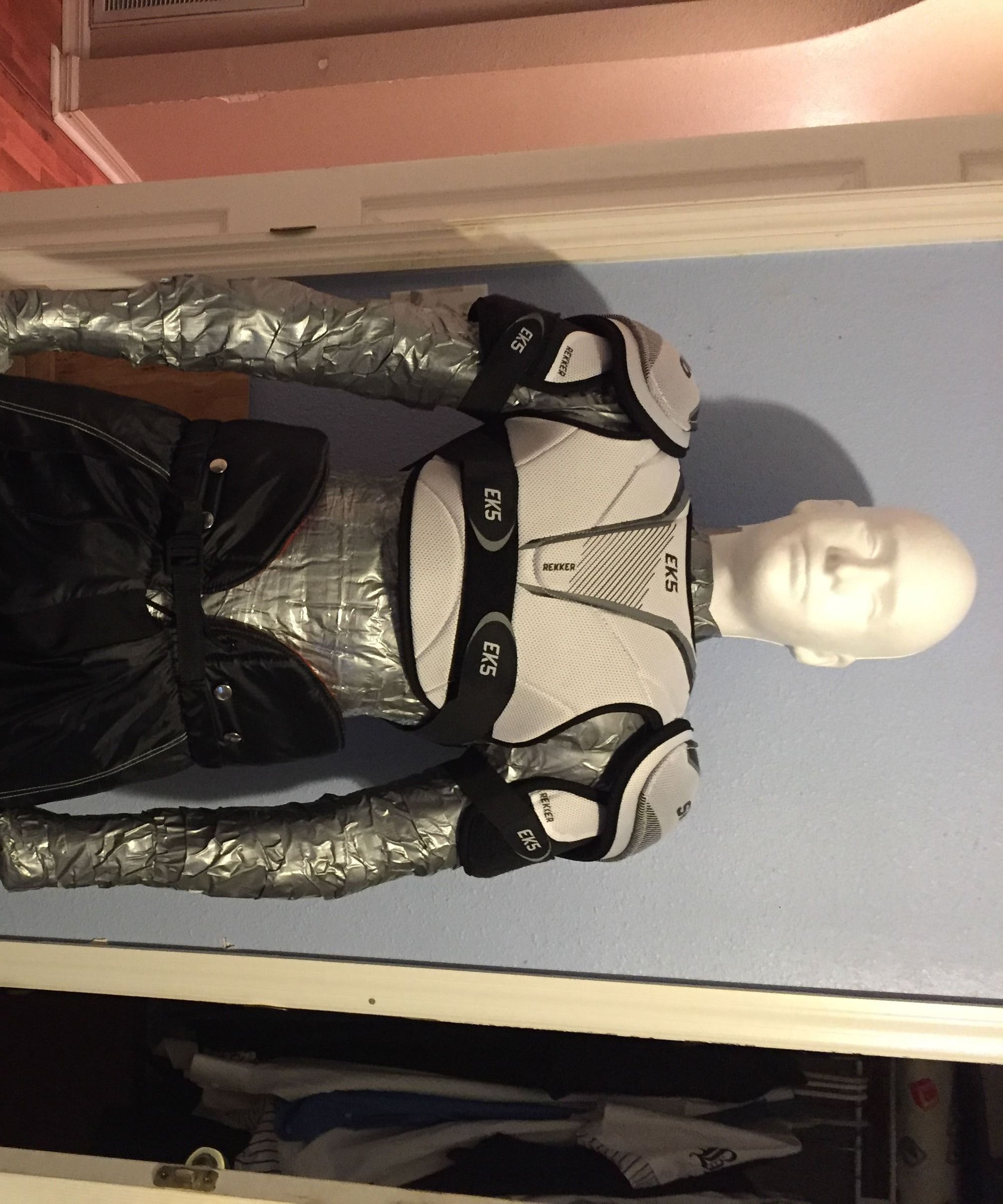 Easy / Affordable Duct Tape Mannequin
