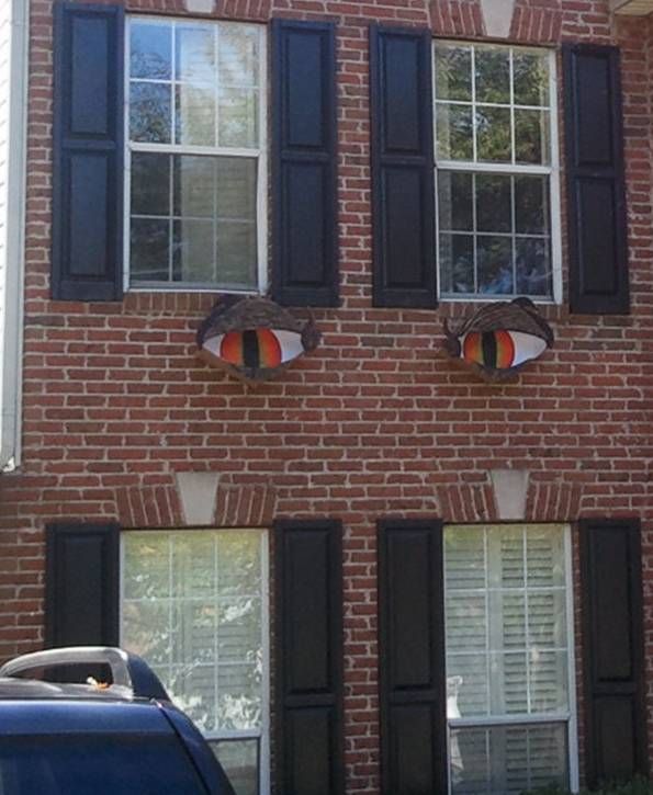 Tracking Evil Eyes for Your House That Haunt Your Neighbors (video)