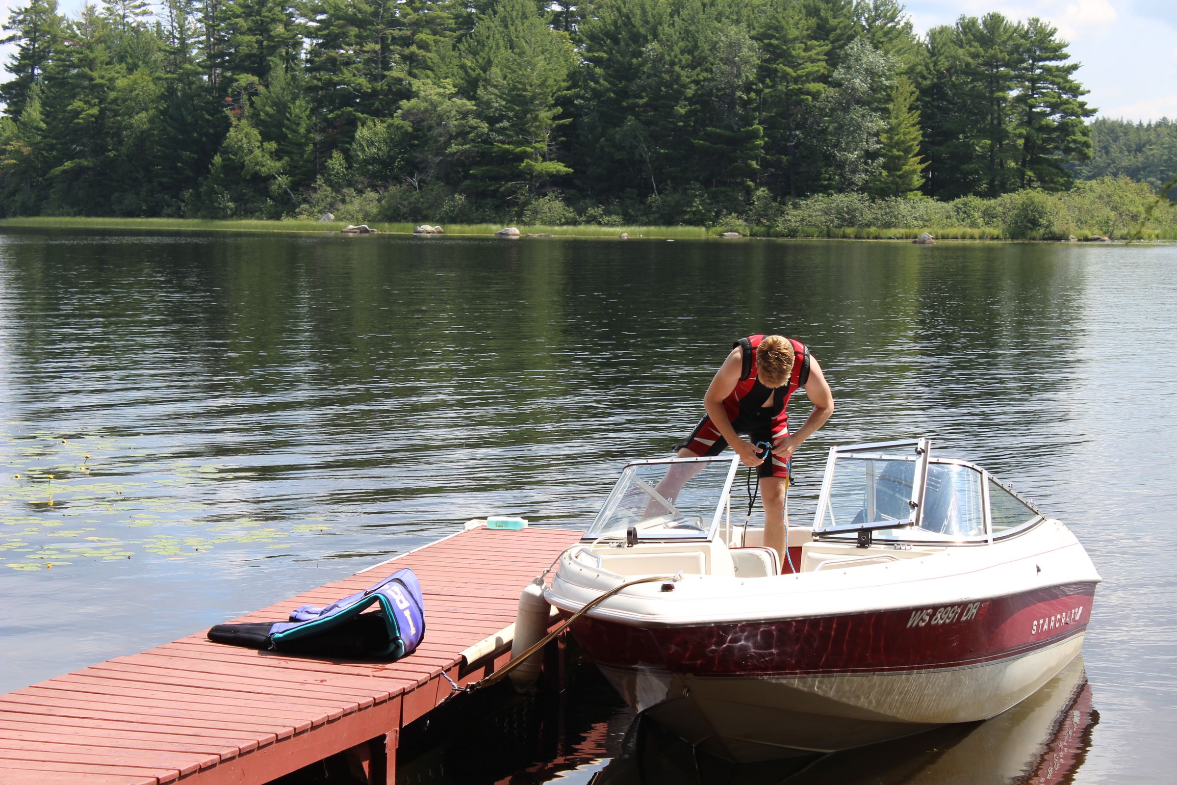 How to Barefoot Waterski 8 Steps (with Pictures) Instructables