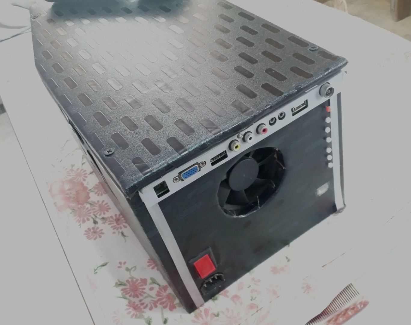 DIY LED Projector V 2.0 4 Steps Instructables