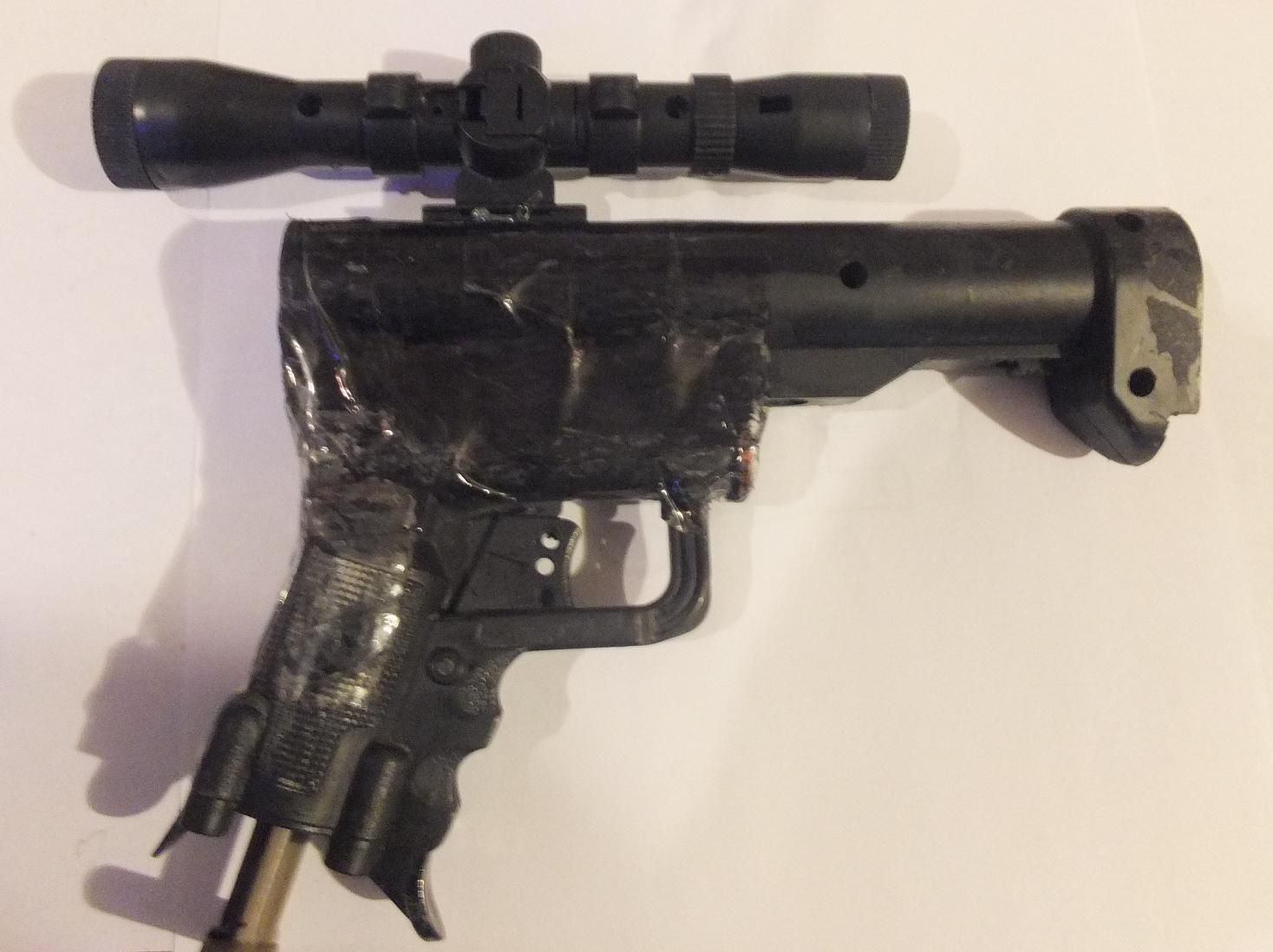 Han solo's blaster