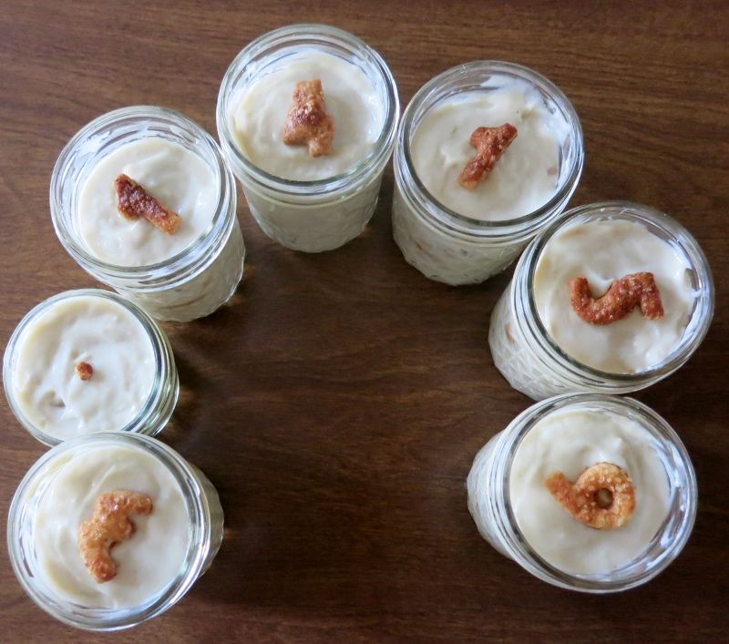 Banana Cream Jar Pies