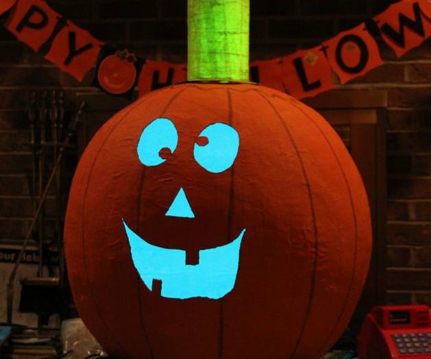 The Great LED Light Bulb Pumpkin