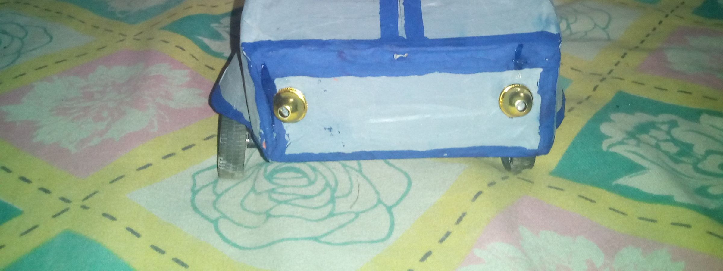 A Cheap and Beautiful Rc Car 