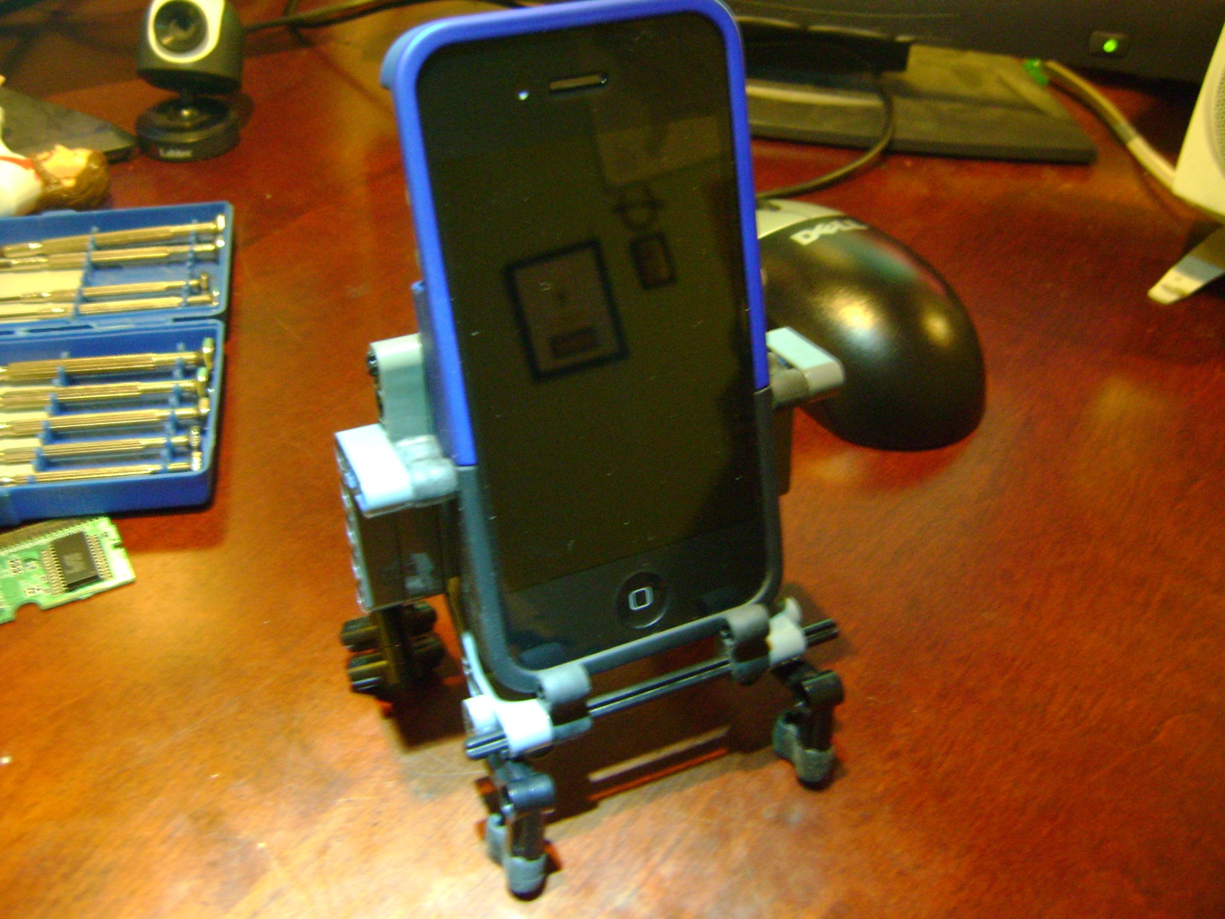 Simple Lego iPod/iPhone dock