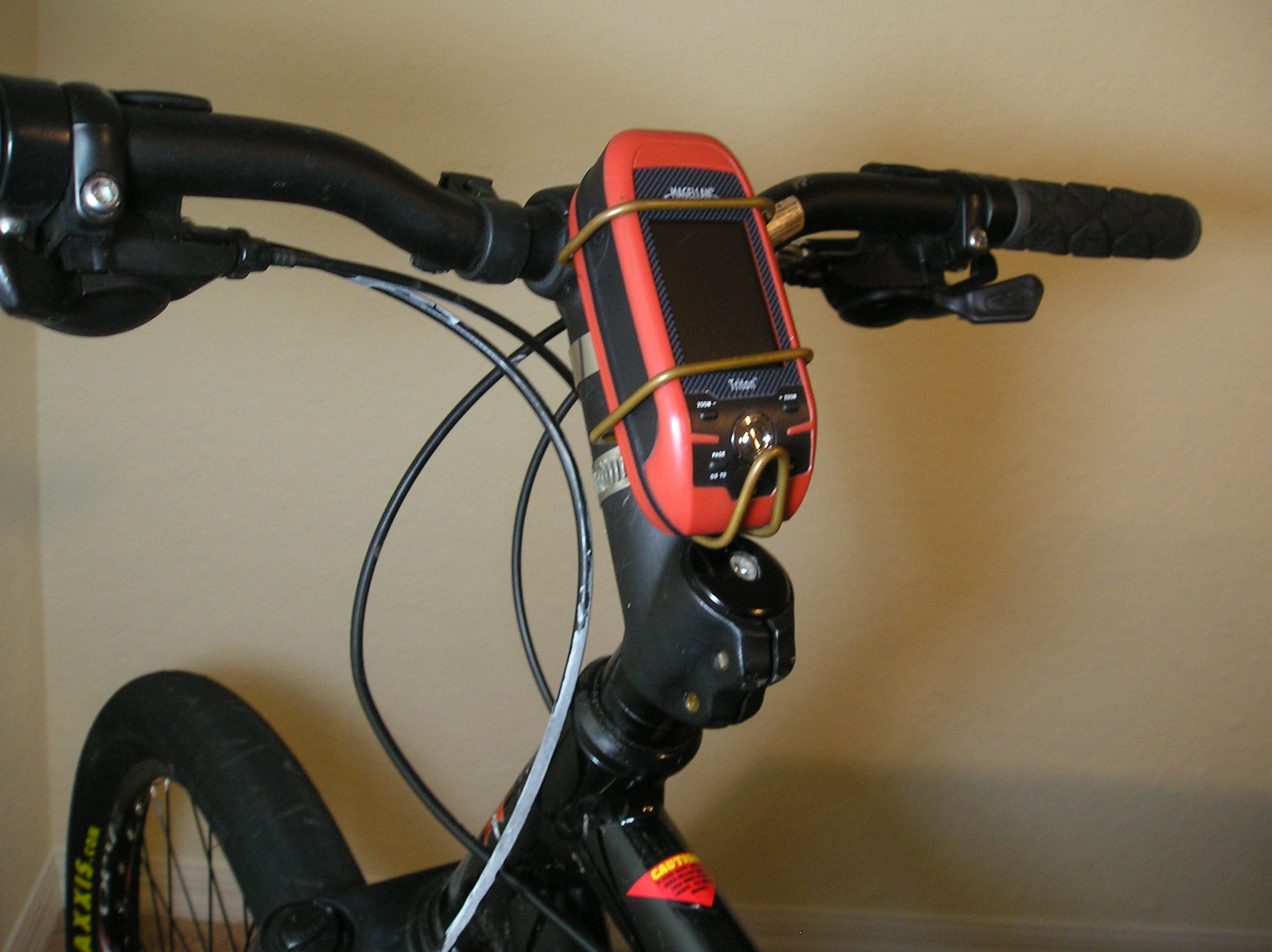 Solid GPS Mount for a Bike