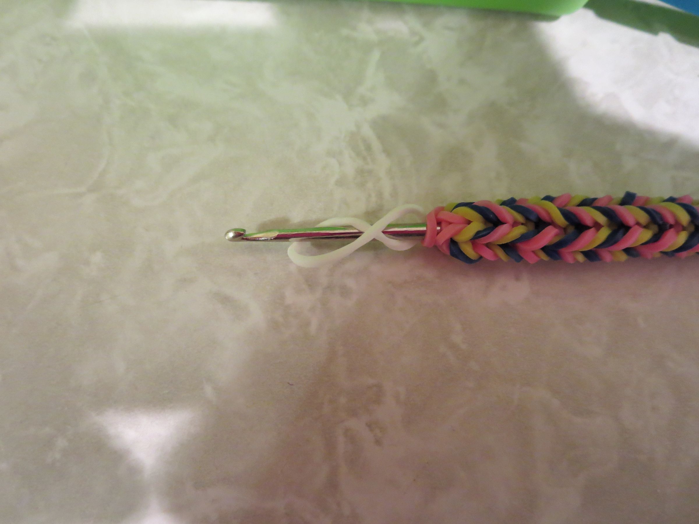 Taffy Twist Rainbow Loom Bracelet 14 Steps (with Pictures