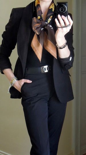 Criss-cross bow knot