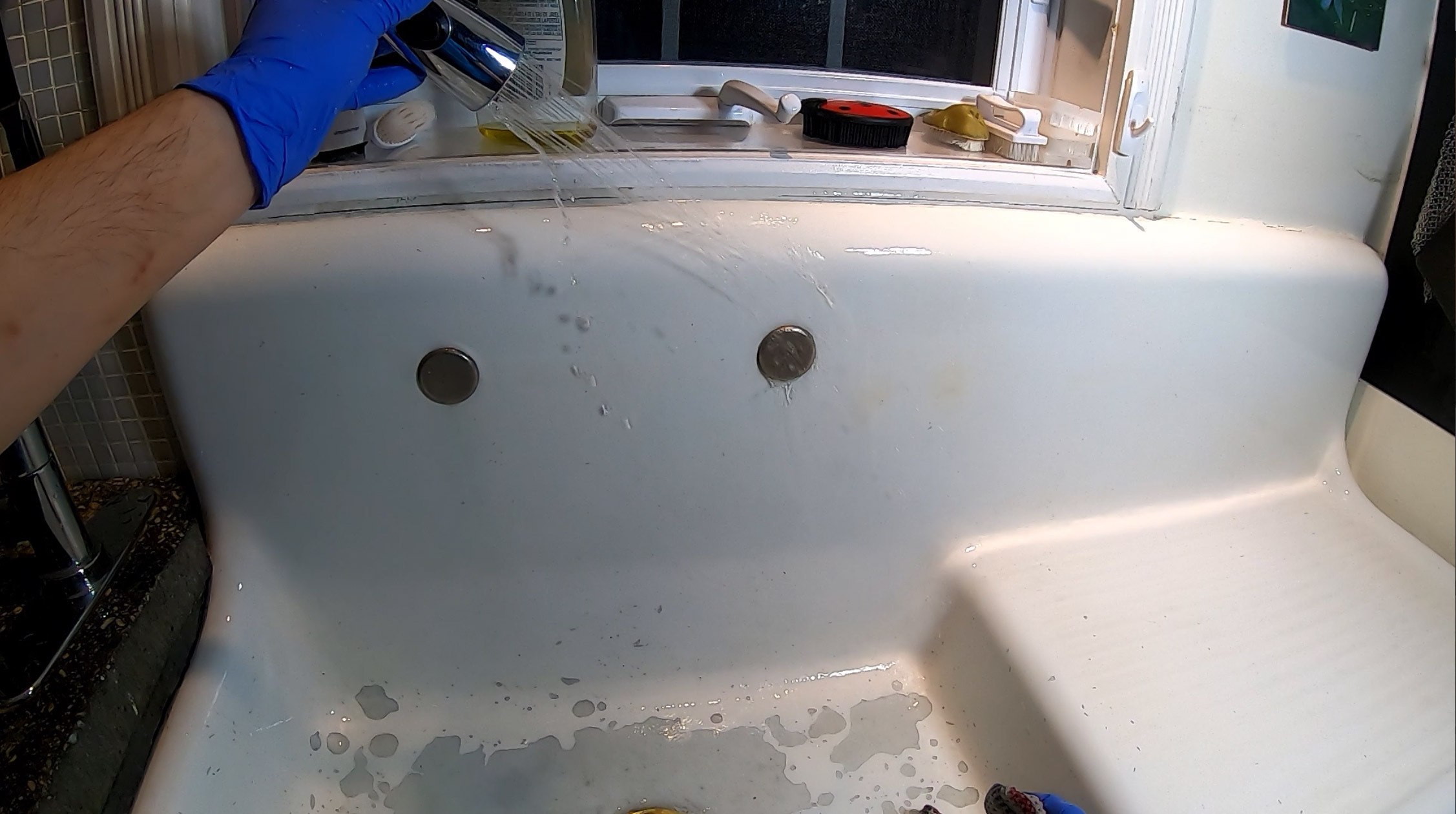 Refinishing an Antique Porcelain Sink 3 Steps (with Pictures