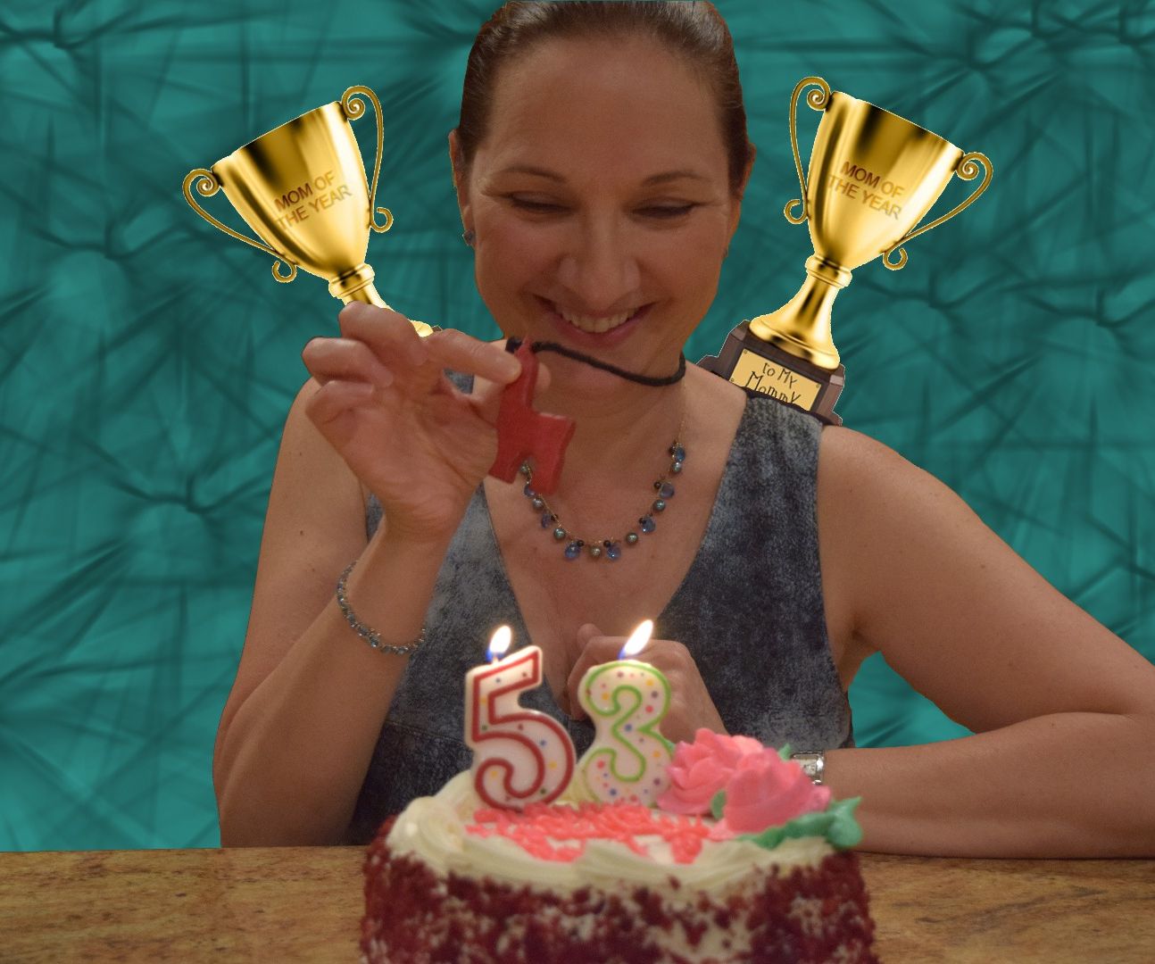 Simple Wooden Pendent Necklace for a Wonderful Mom