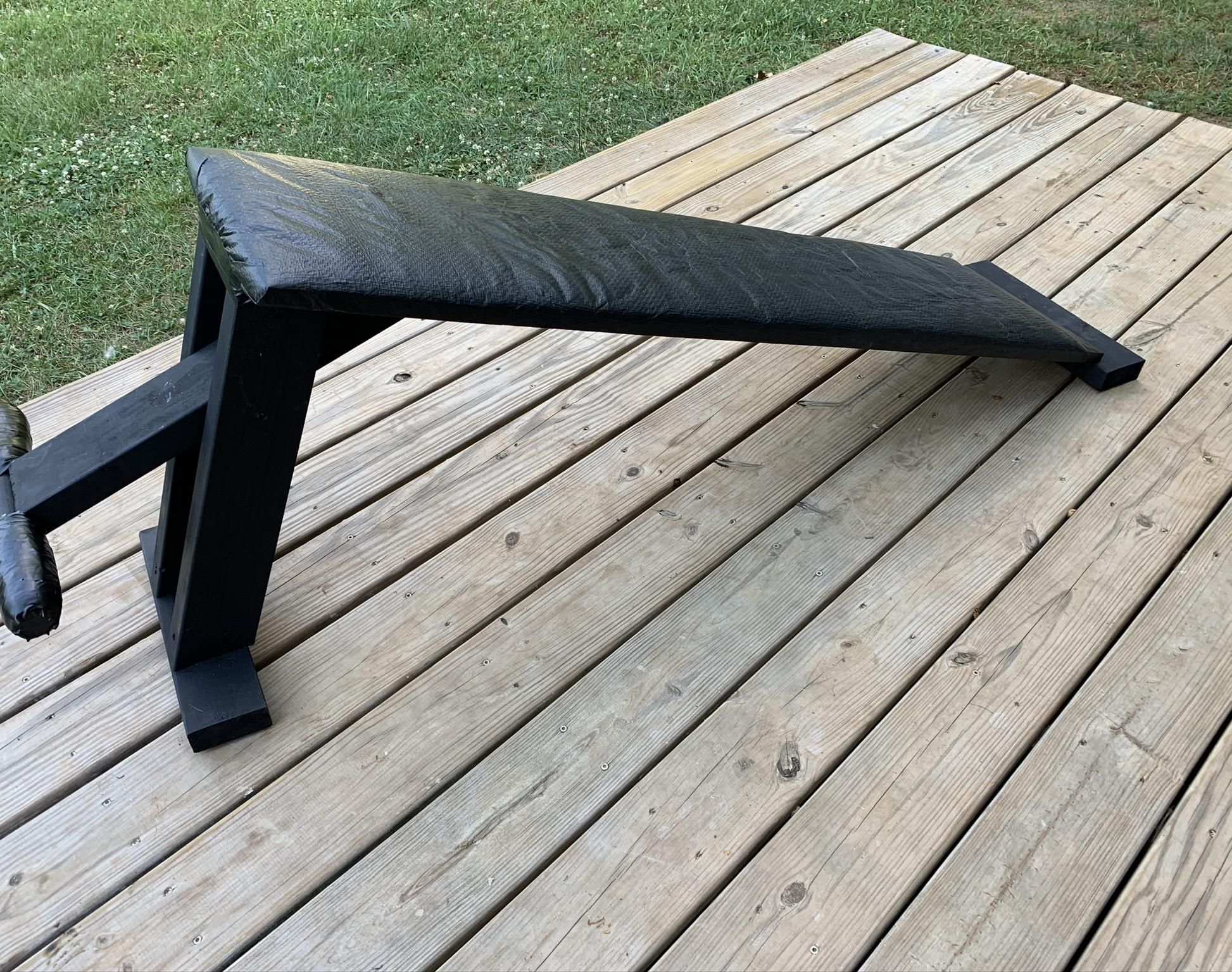 Simple Wood Sit-Up Bench