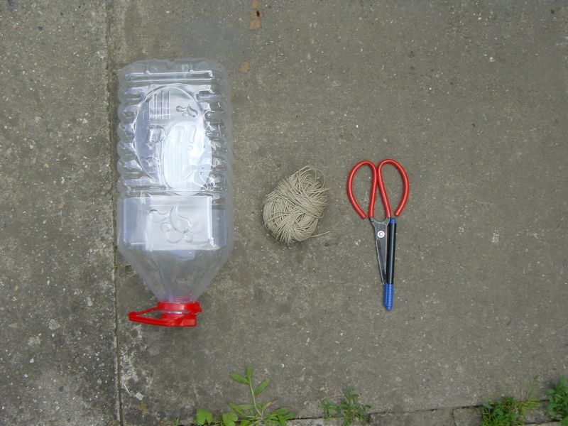 Cheap and Easy to Make Toolbox