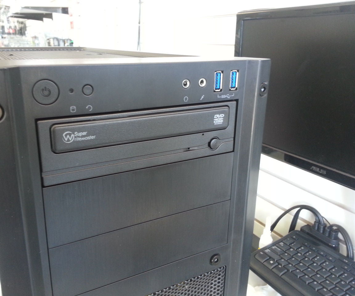 How to Build a Desktop Computer : 9 Steps - Instructables