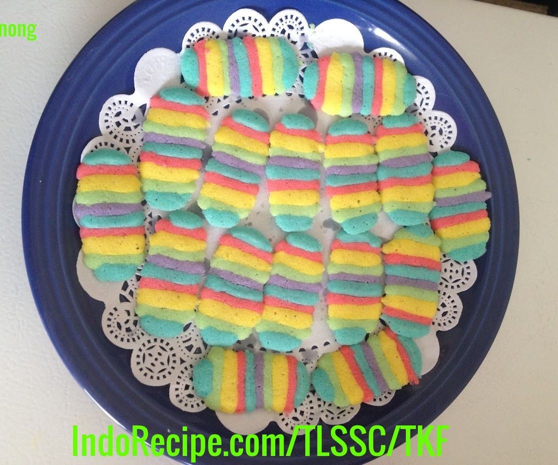 Rainbow Cat's Tongue Cookies