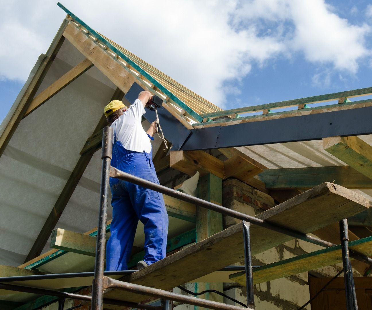 Step by Step to Setting Up Safe Scaffolding