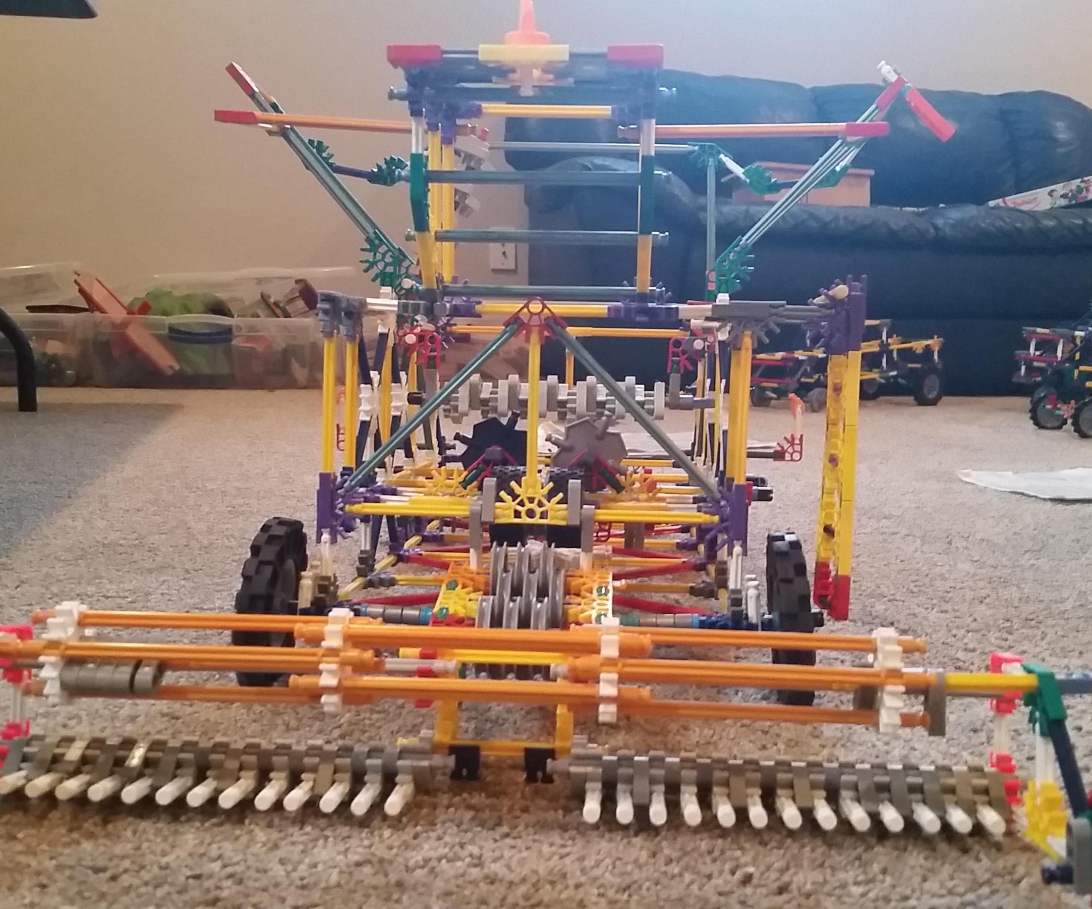 K'nex John Deere "X" Series Combine Harvester