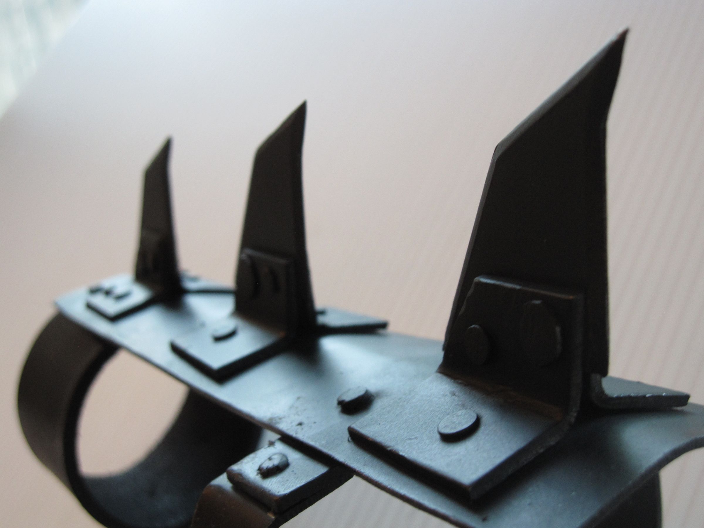 Batman's Bladed Vambraces