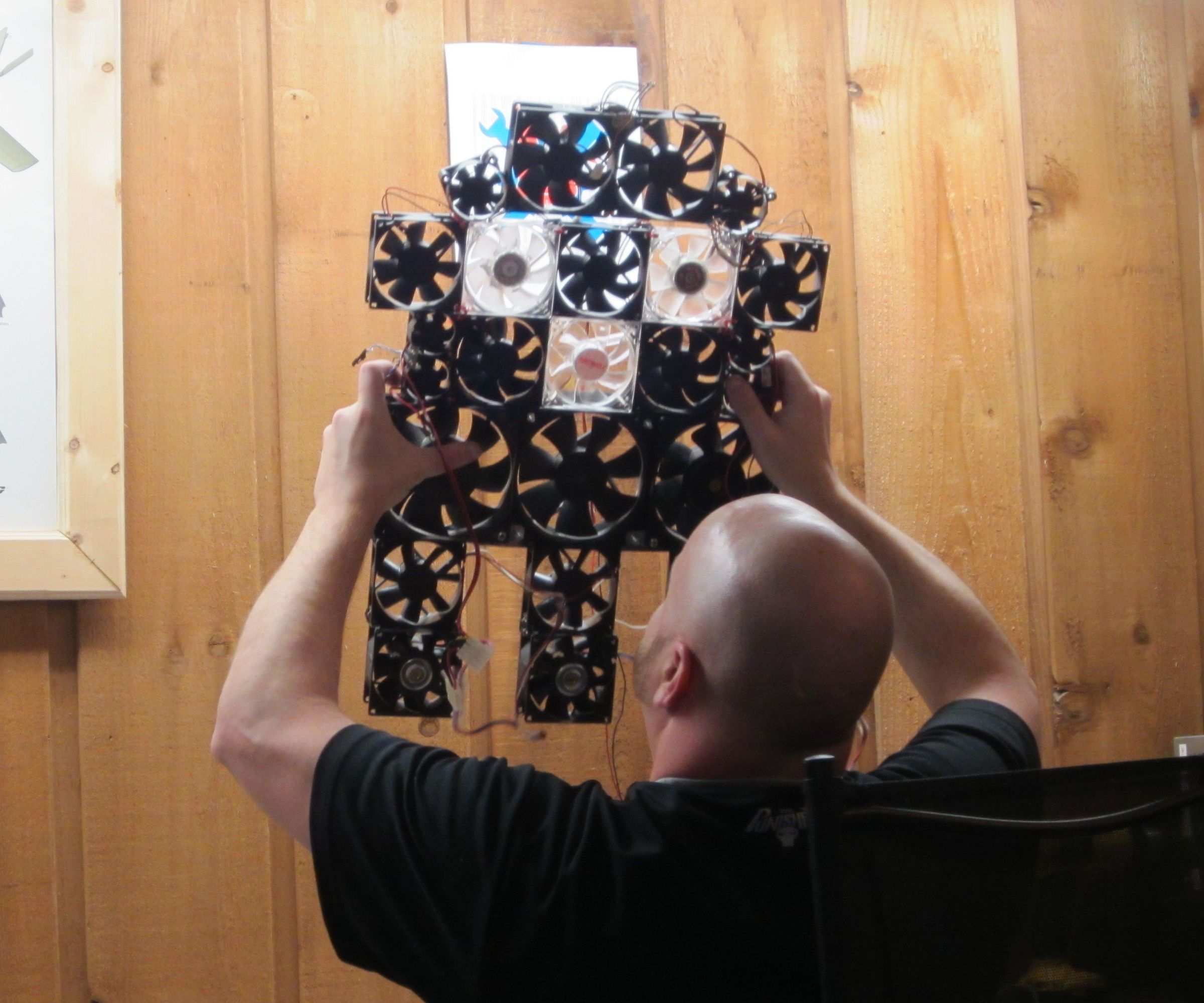 Skull fan from used computer parts