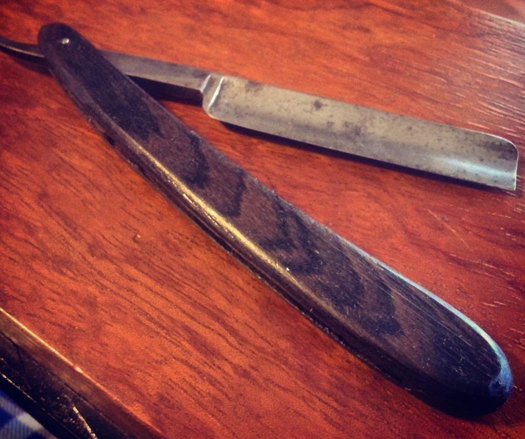 Wooden Straight Razor