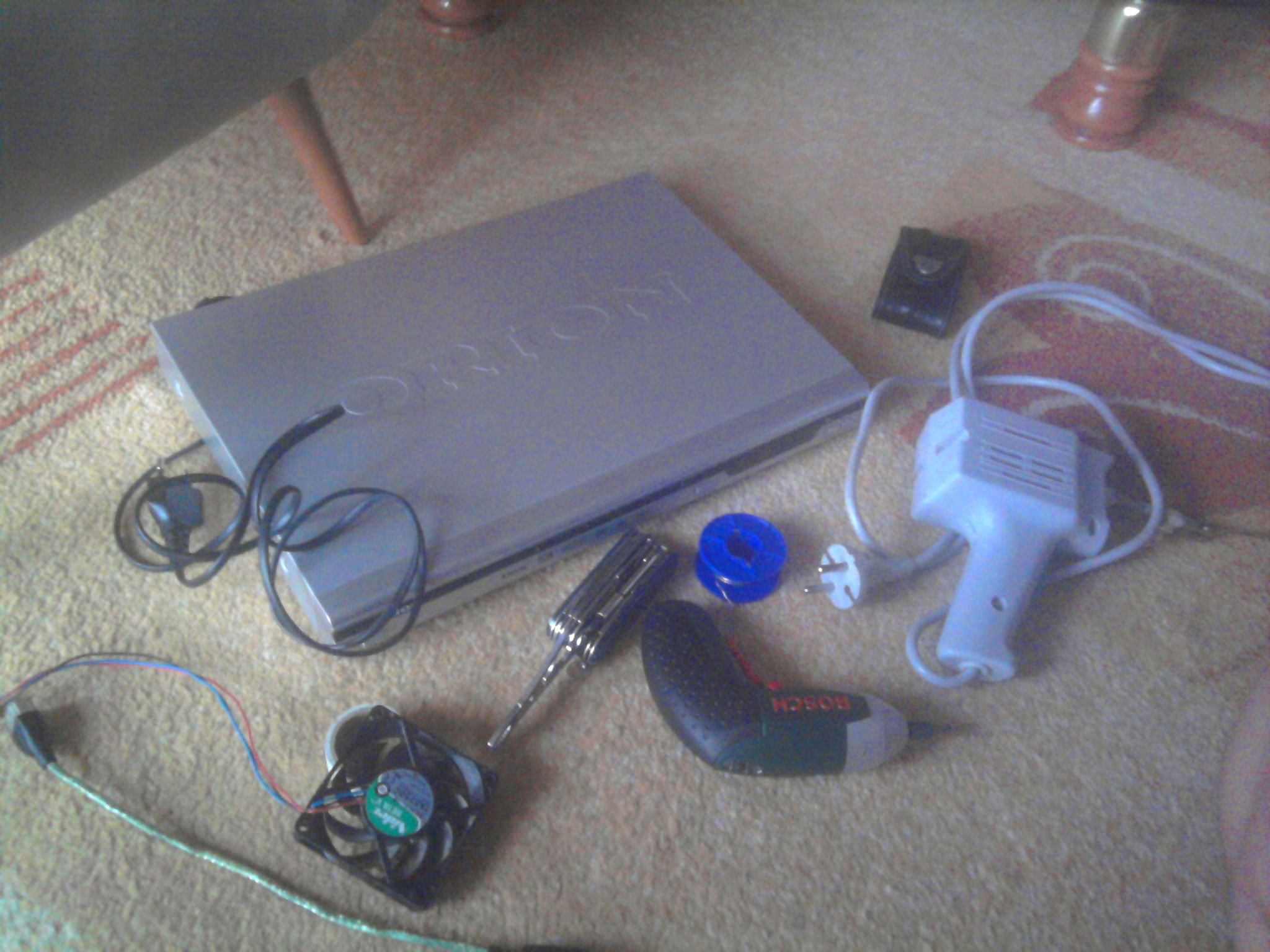 Laptop Cooler From Old DVD Player