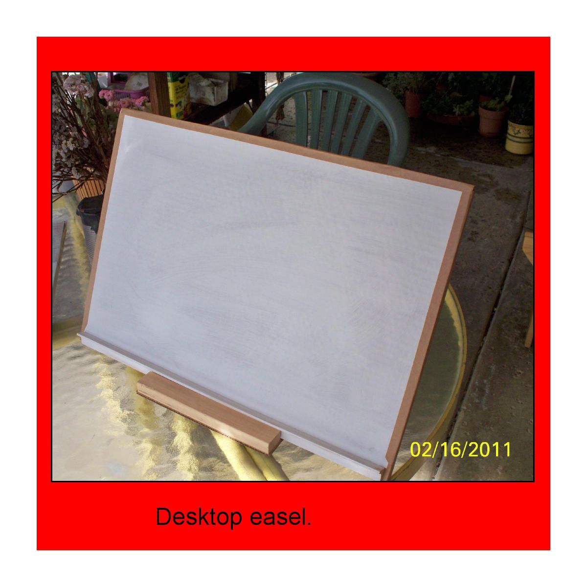 Easy to Make DeskTop Easel