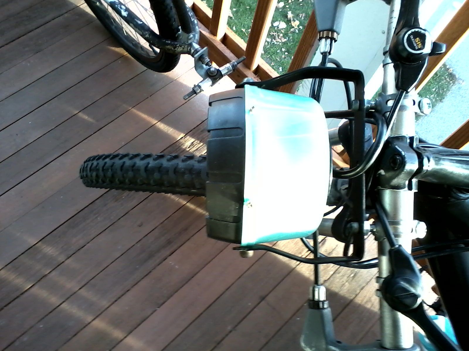 Low Cost 24 Led Bike Light Project