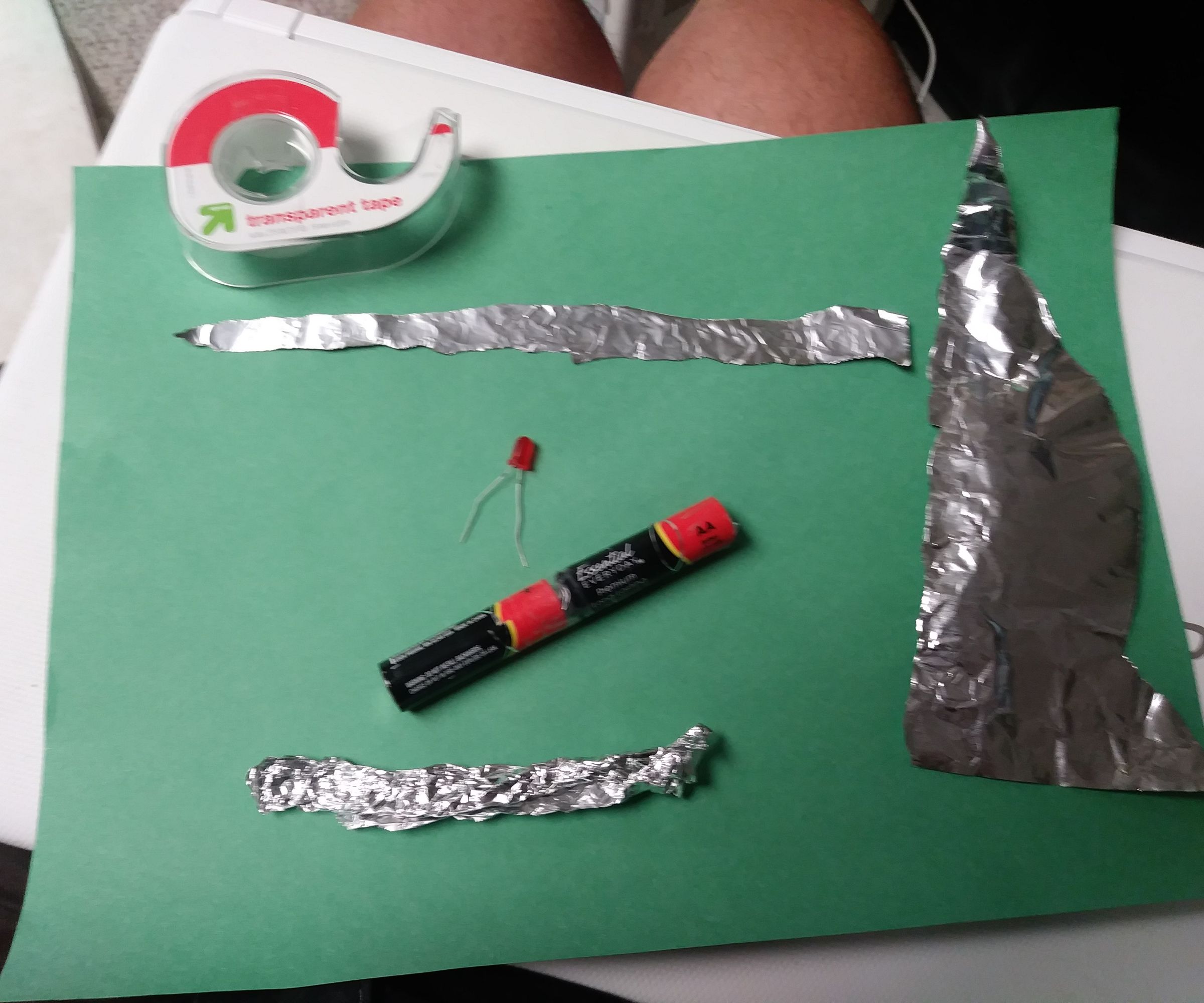 Simple Circuits With Tinfoil, an LED, Tape and Batteries