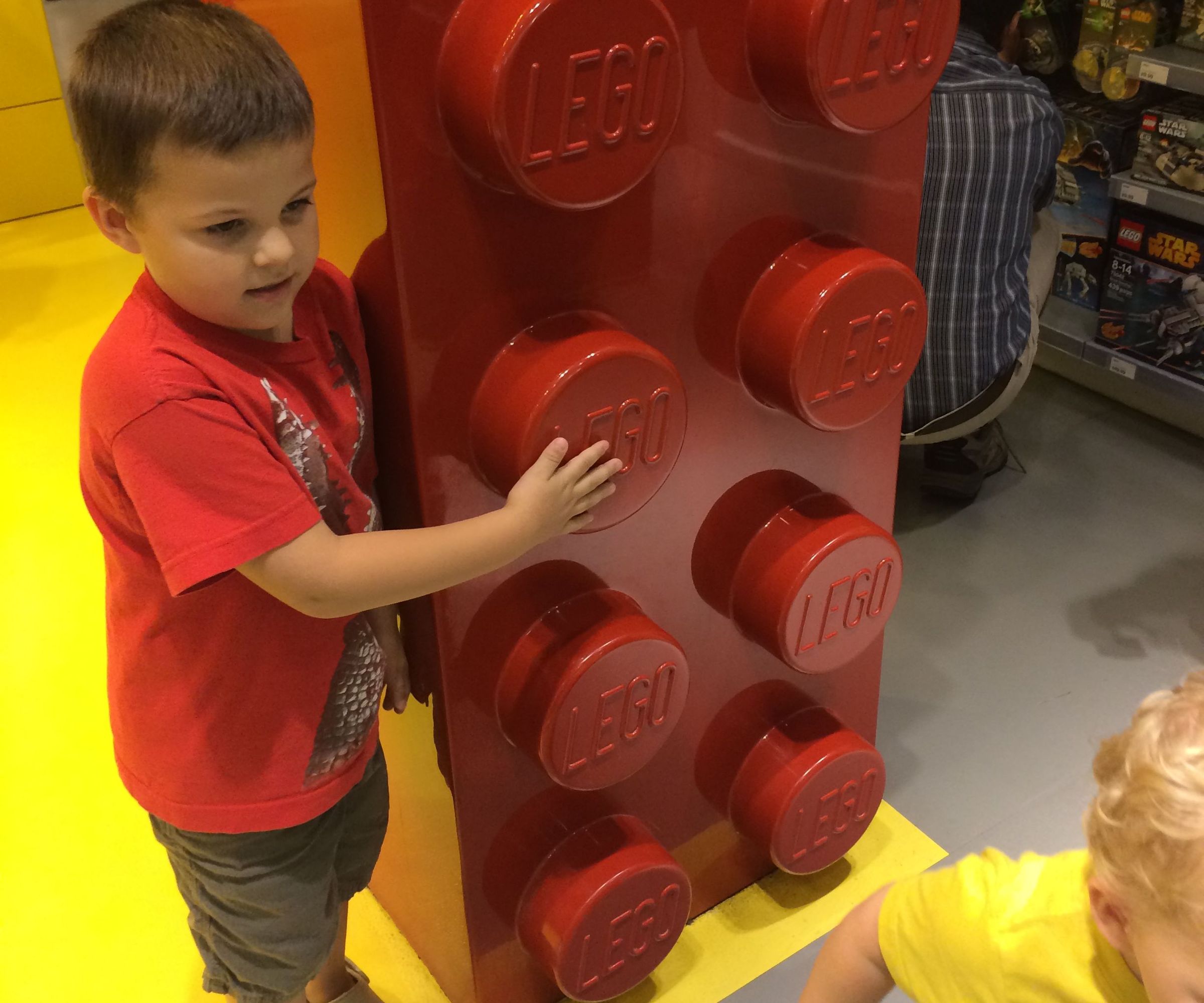 Removing a Lego Keychain