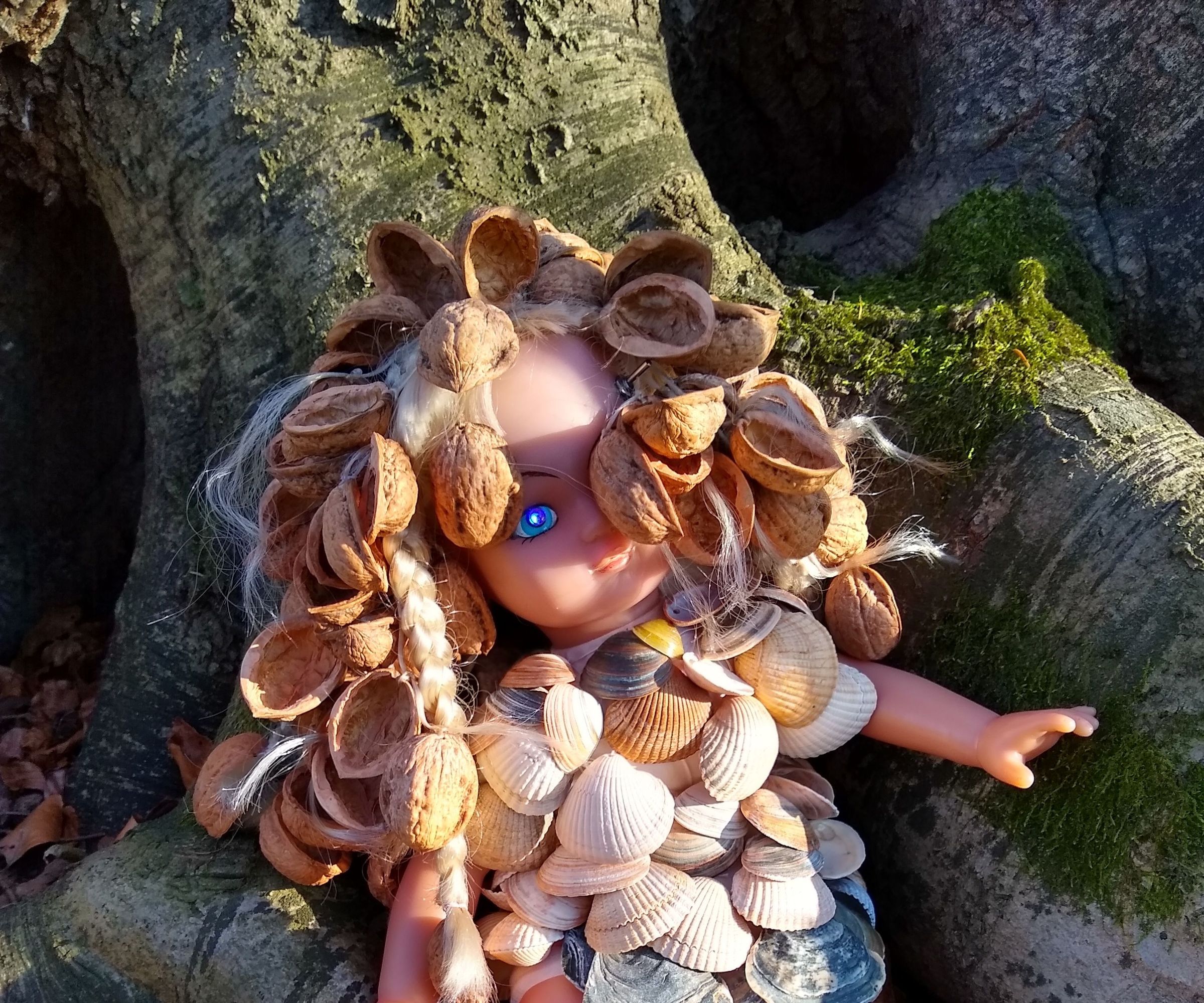 Mrs NutShell, the Percussive Doll