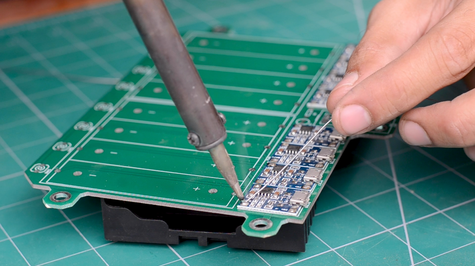 DIY 18650 Lithium Ion Cells Charging Grid : 7 Steps (with Pictures ... Circuit Diagram