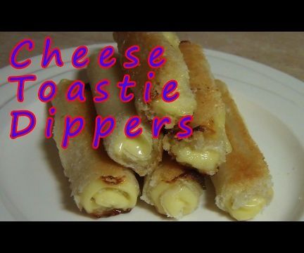 How to Make Cheese Toastie Dippers